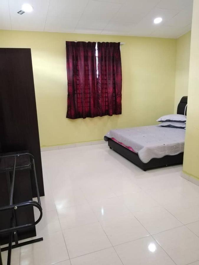 Farisha Homestay Алор Сетар Екстериор снимка