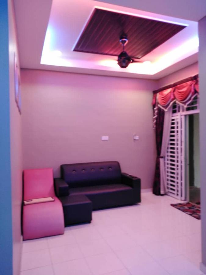 Farisha Homestay Алор Сетар Екстериор снимка