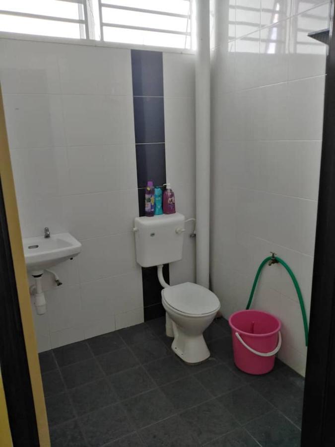 Farisha Homestay Алор Сетар Екстериор снимка